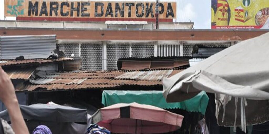 « Halte à la persécution des pauvres revendeuses et revendeurs des abords de rues ! », lance l’ODHP