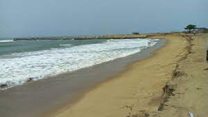 Bénin: De violents déferlements de vagues de l'Océan Atlantique annoncés,