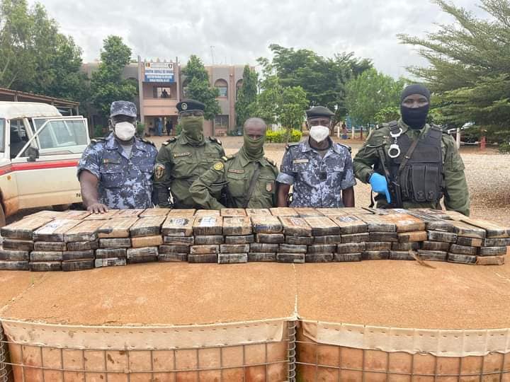 La Douane malienne met la main sur 159,5 Kg de cocaïne