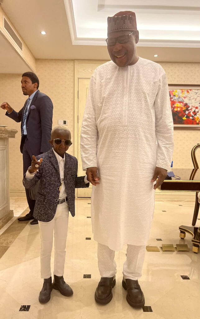 Bénin : Candide Azannaï critique Boni Yayi et Nicéphore Soglo