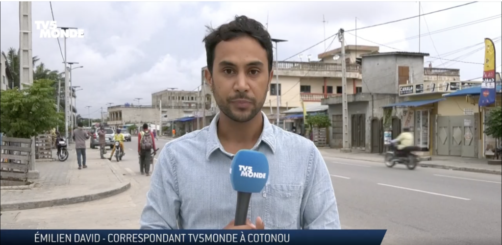 Bénin : Un journaliste français arrêté puis relâché après sa présentation au procureur spécial de la Criet