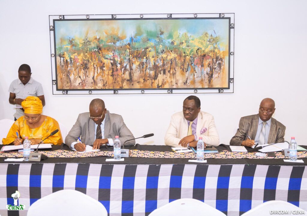 Après les partis politiques, les ministères sectoriels, l’institution en charge des élections au Bénin, a échangé avec les Organisations de la société civile (OSC) et les Médias, dans le cadre des préparatifs de la tenue des élections législatives du 08 Janvier 2023, ce mercredi 05 octobre 2022 à Cotonou.