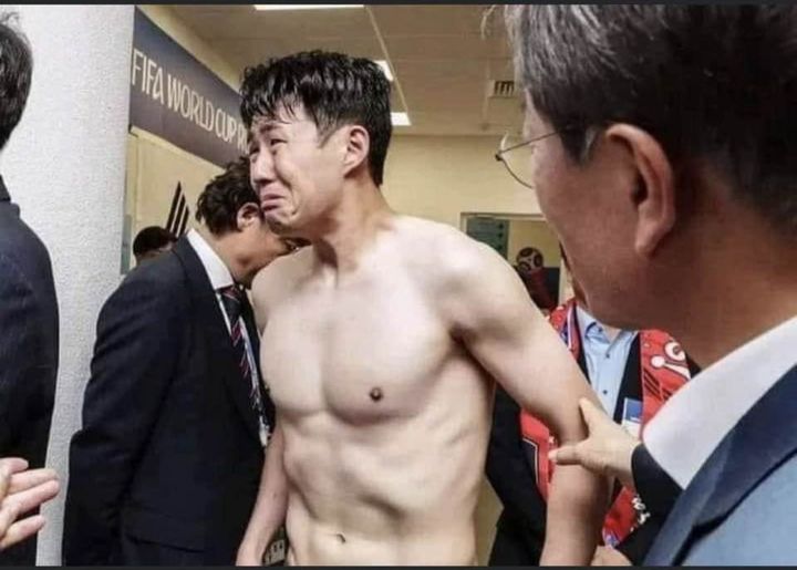 Heung-min Son pleure après la défaite contre le Ghana, Serey Dié ironise , «Plagiat, reversez moi mes droits »