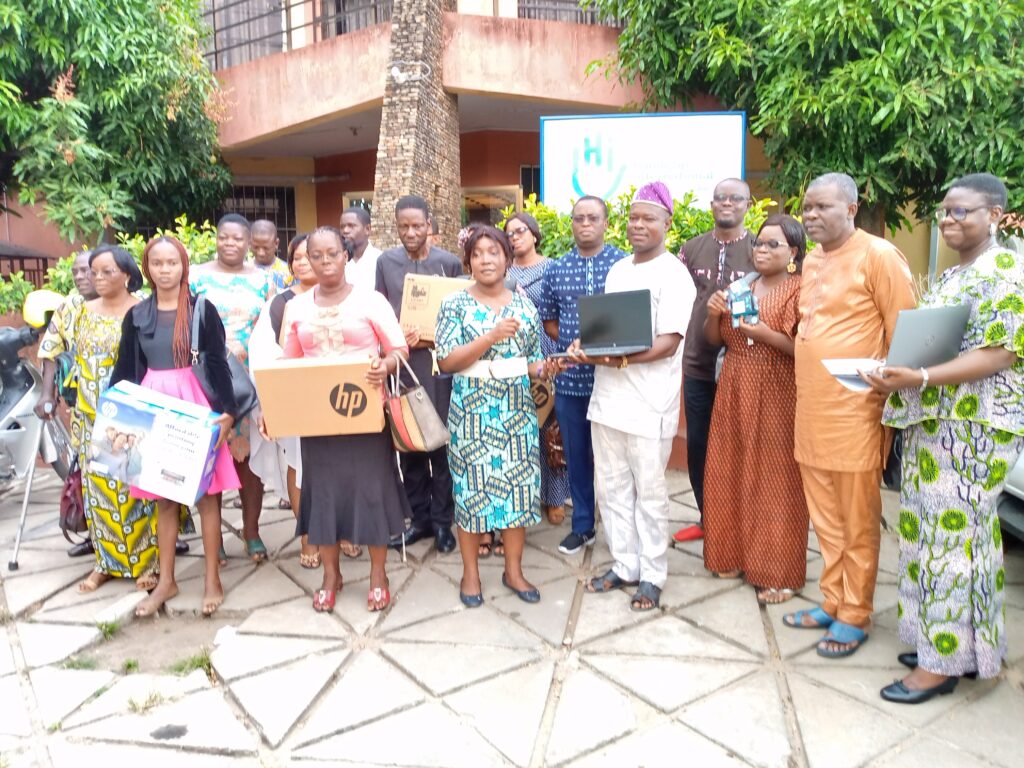 Humanité Inclusion Bénin accompagne 08 organisations et institutions partenaires avec des moyens roulants et équipements