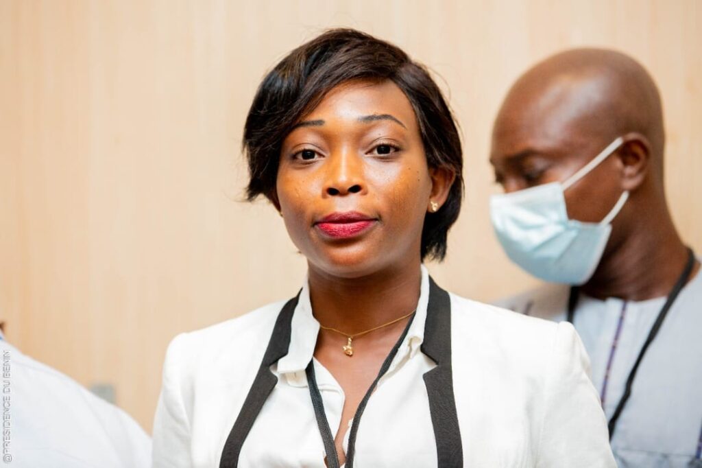 Décès de la journaliste Marlène Zomahoun après accouchement par césarienne : un médecin aux mains de la justice
