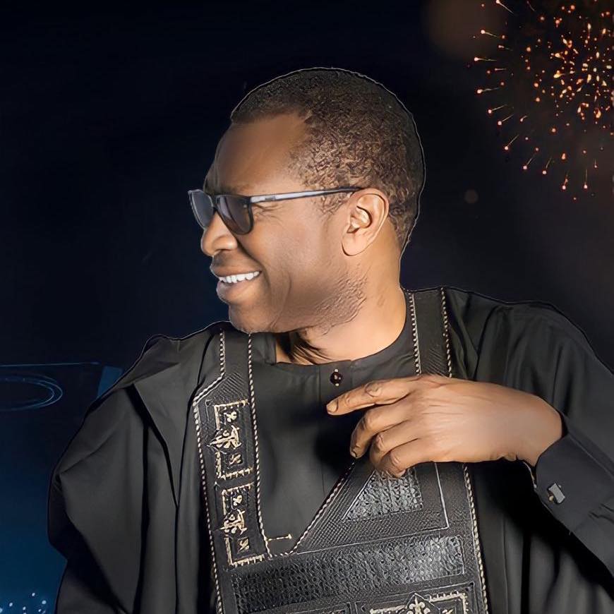 Sénégal : Youssou Ndour démissionne de son poste de ministre conseiller et quitte la coalition présidentielle