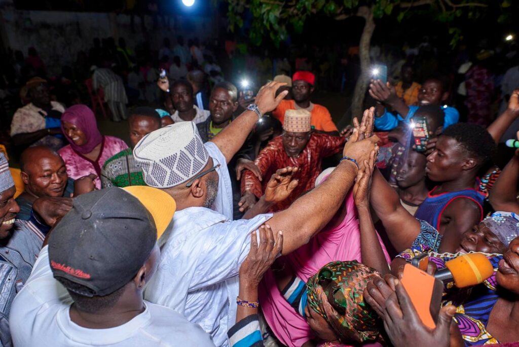 La Dongo remercie la fondation Terrien.nes