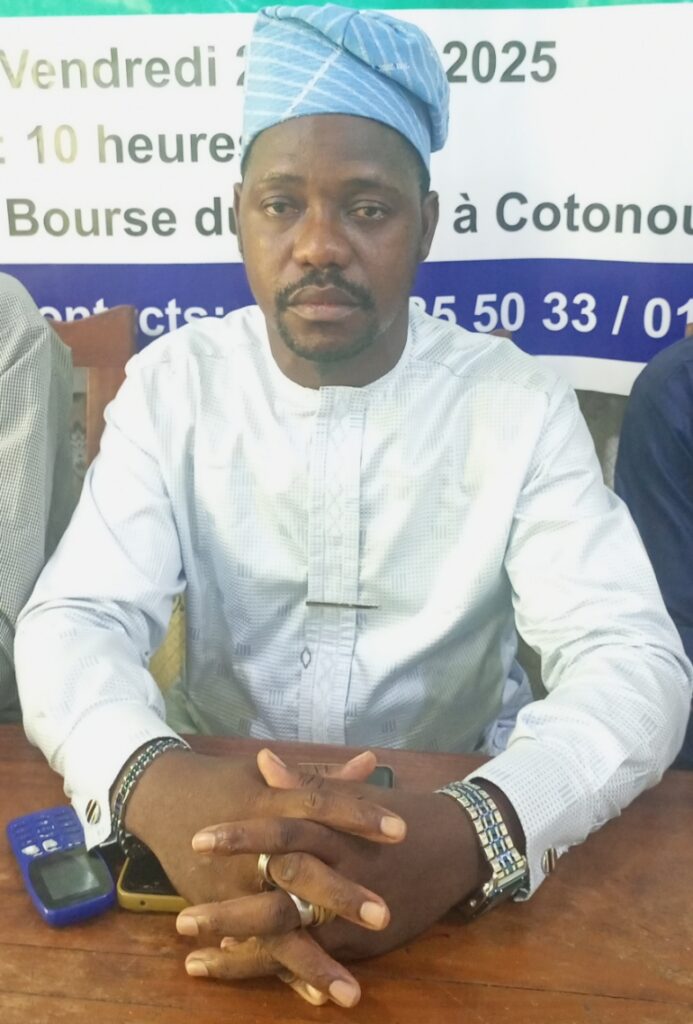 Dans un message parvenu à notre rédaction, le nouveau Secrétaire Général du Creuset National des Aspirants au Métier de l’Enseignement du Bénin (CNAME) invite les membres à répondre massivement présents à la marche pacifique qu’organise la CSTB ce jeudi 1er mai 2025 dans le cadre de la célébration de la fete du travail. Lire ci-dessous l’intégralité.