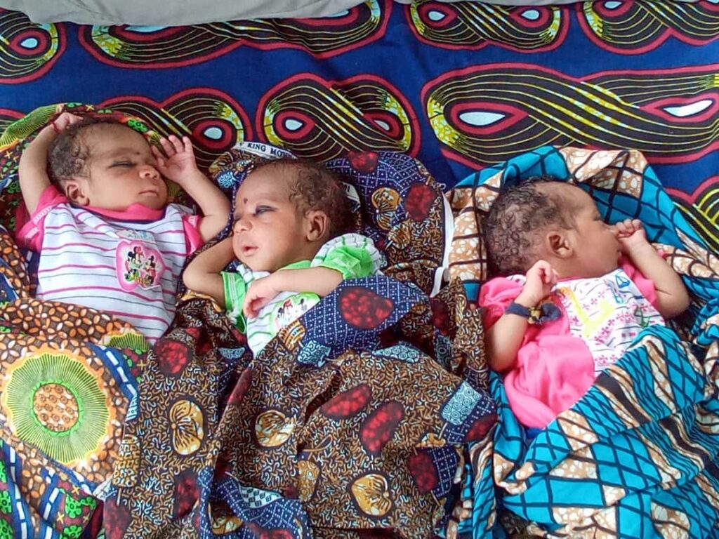 Kirané : une femme accouche trois bébés